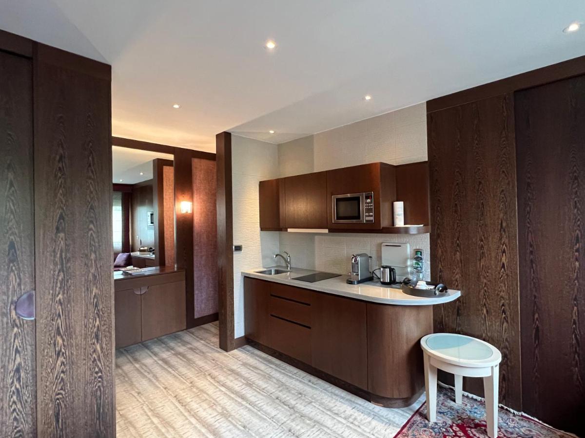 Studio Dans Le Quartier Luxe نويي سور سين المظهر الخارجي الصورة
